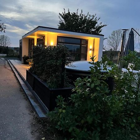 Luxus Chalet Hafenblick Lathum Dış mekan fotoğraf