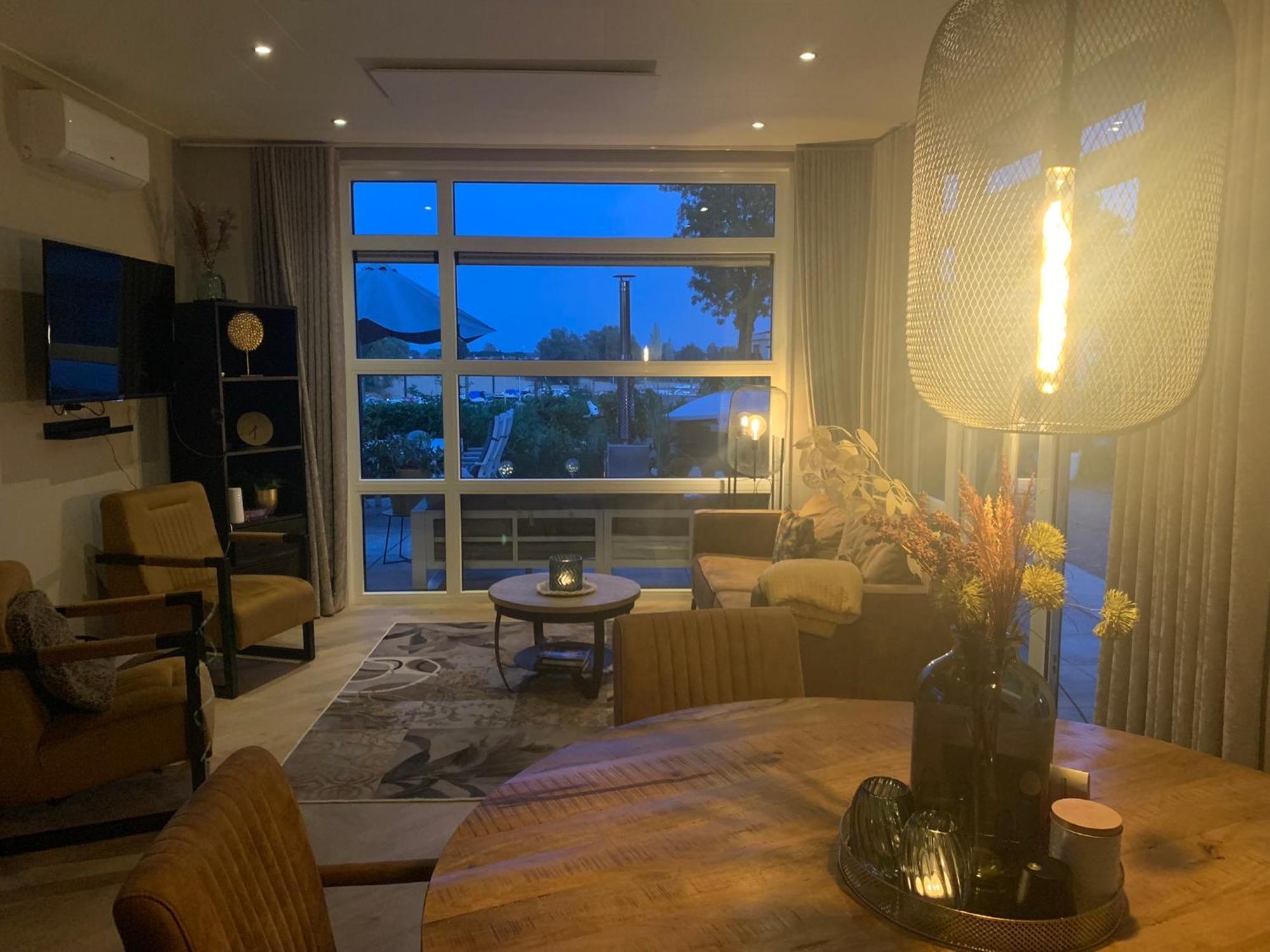 Luxus Chalet Hafenblick Lathum Dış mekan fotoğraf